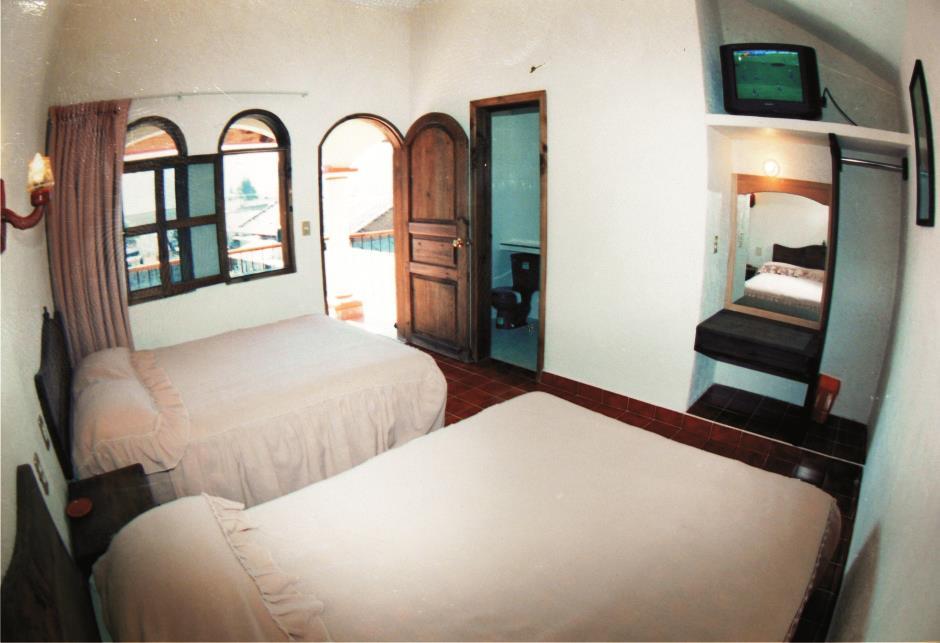 Hotel Villa Real II San Cristóbal de Las Casas Екстериор снимка